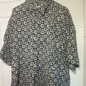 Casual shirt loose fit